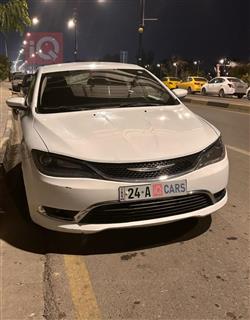 کرایسلەر 200